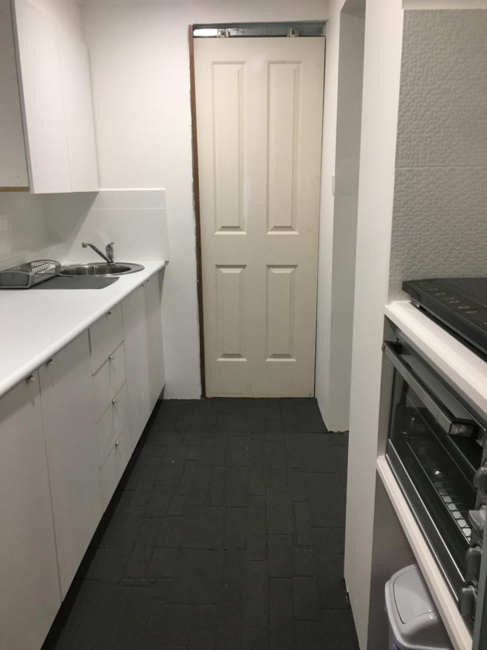 Arena Blanca Studio Apartment Vincentia Ngoại thất bức ảnh